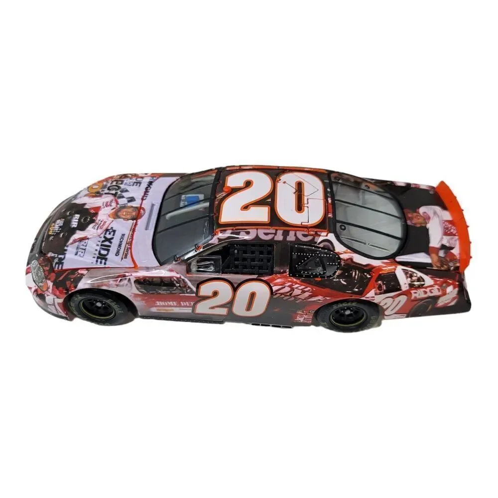 2005 Tony Stewart #20 Milestones 1:24 NASCAR Action Limted 1 of 3,504